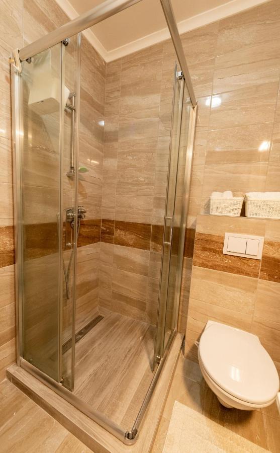 Vesta Apartment Tuzla - Across Bcc Shopping Mall Экстерьер фото